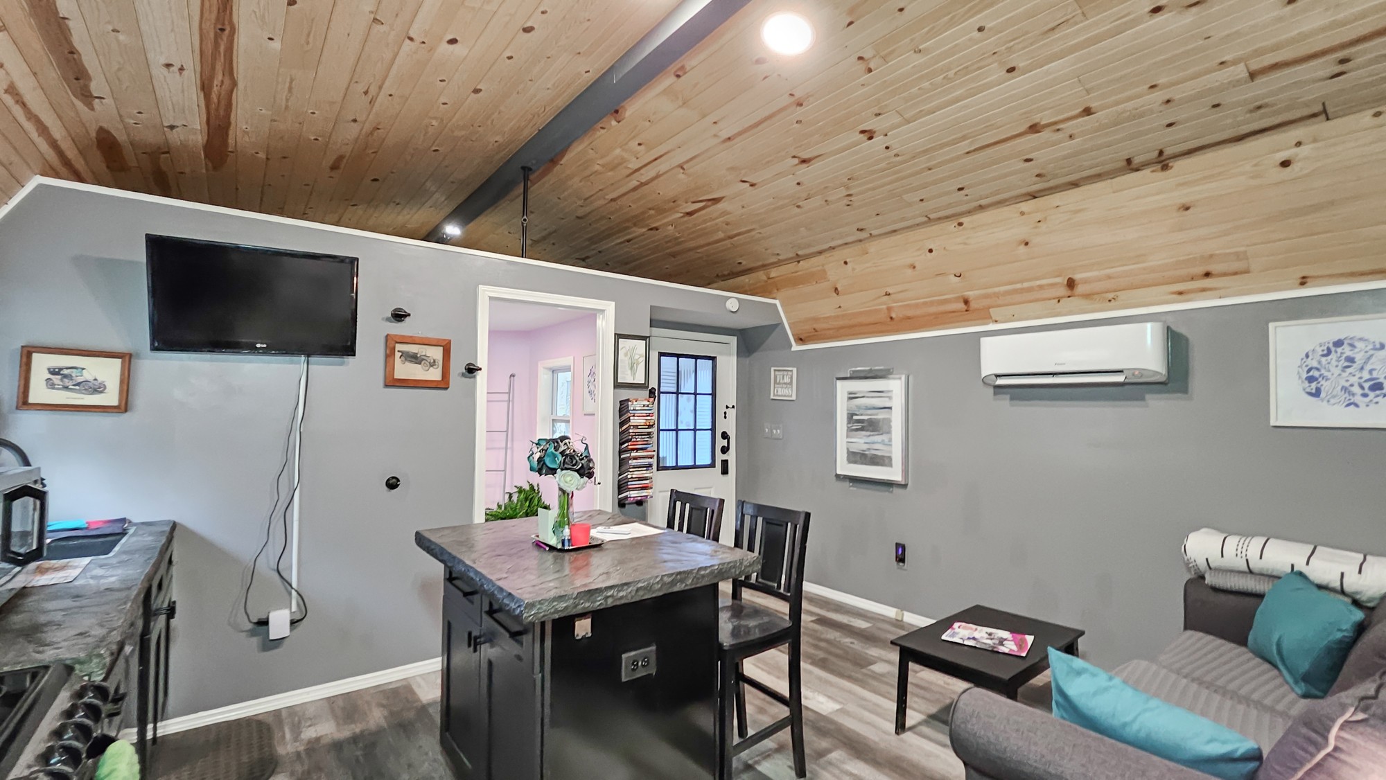 1300 Black Road Prospect, TN 38477 - Photo 5 of 59