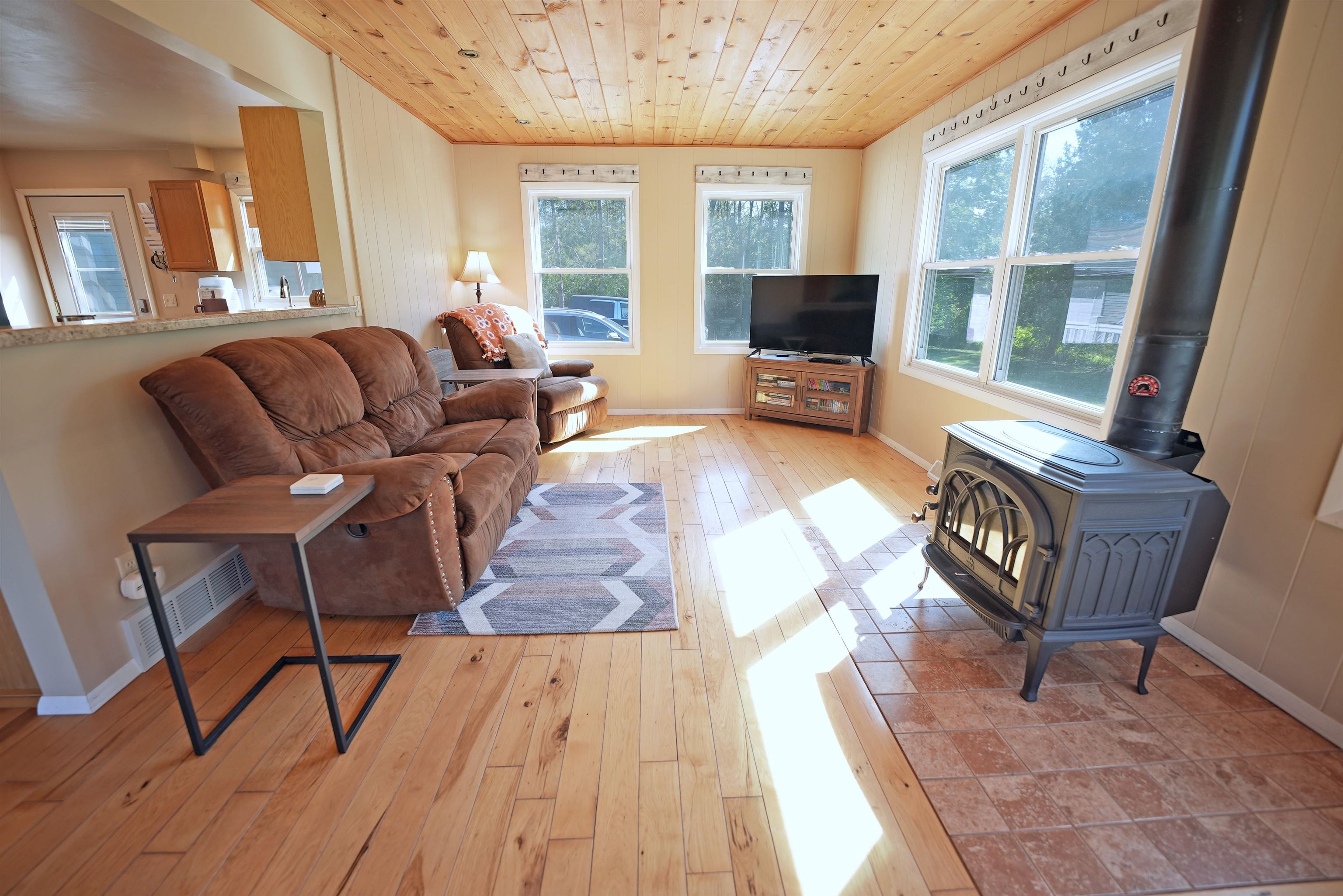 N2954 North 23rd Road Coleman, WI 54112 - Photo 5 of 23 Gallery Image 5