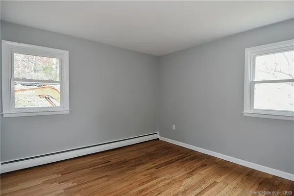 $2,800 | 10 North Cobblers Court, East Lyme, CT 06357