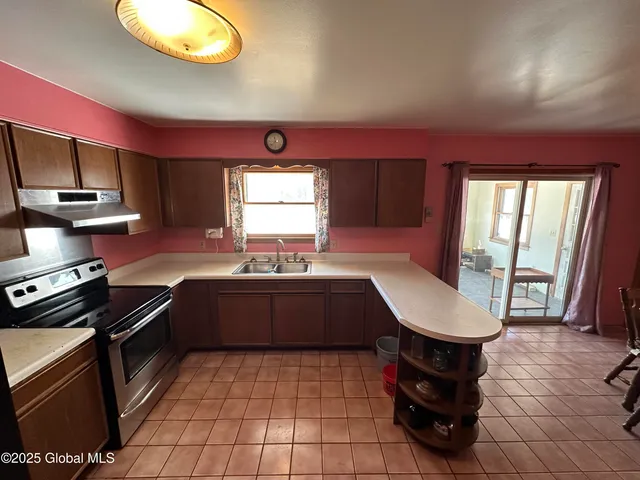 $369,000 | 4283 County Rte 9, New Lebanon, NY 12060