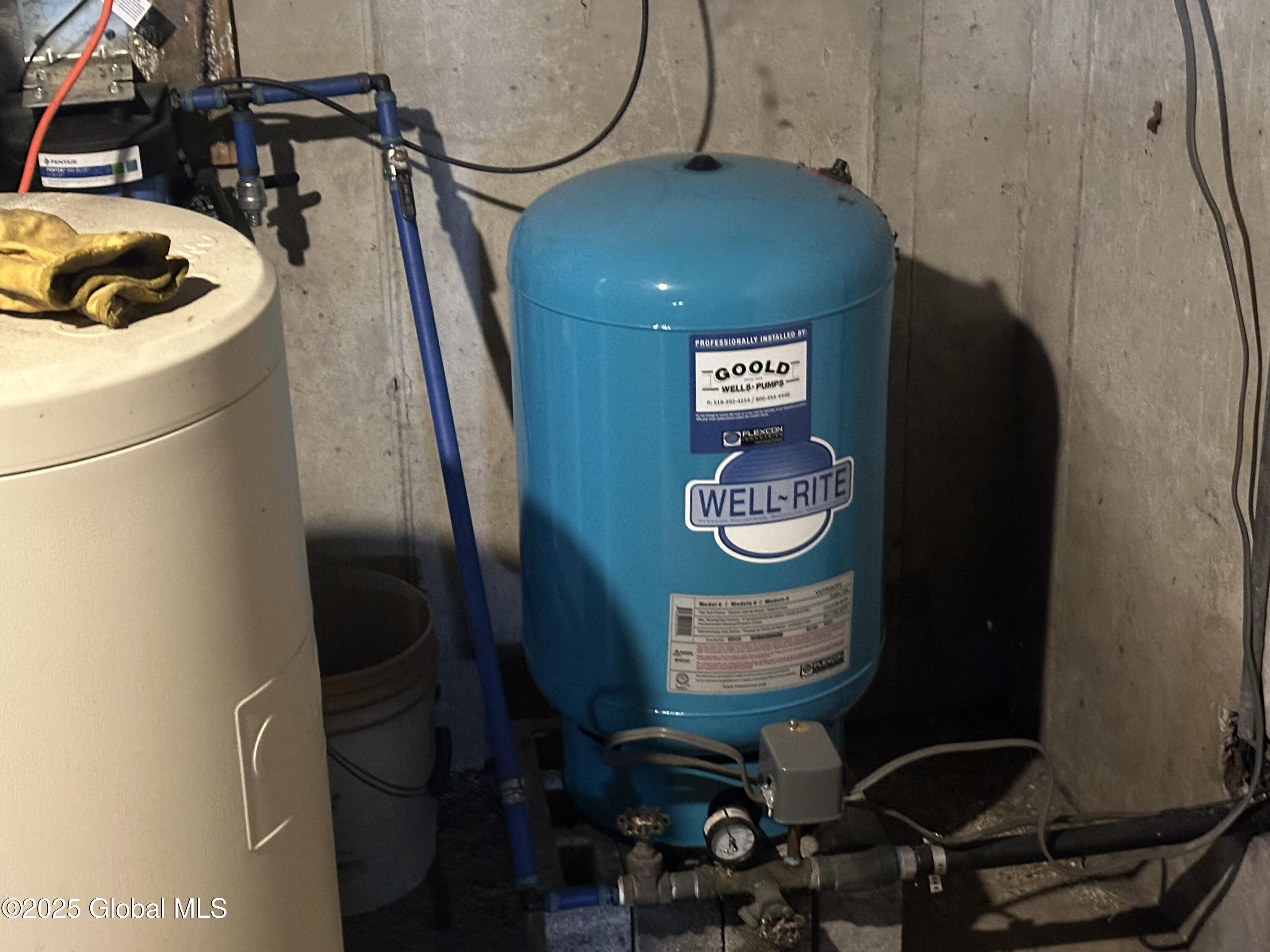 4283 County Rte 9 New Lebanon, NY 12060 - Photo 26 of 32 Gary basement