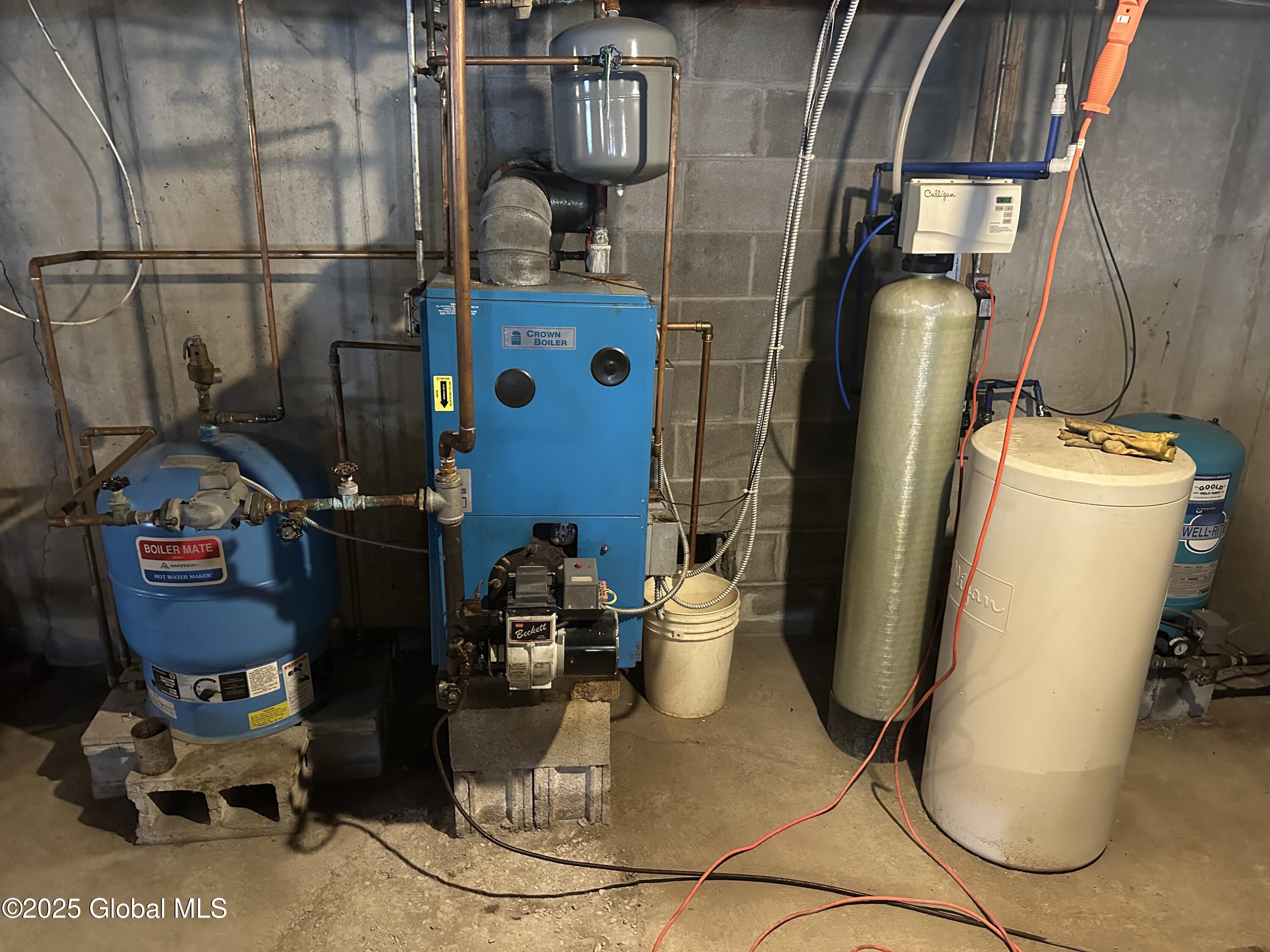 4283 County Rte 9 New Lebanon, NY 12060 - Photo 27 of 32 Gary basement 2