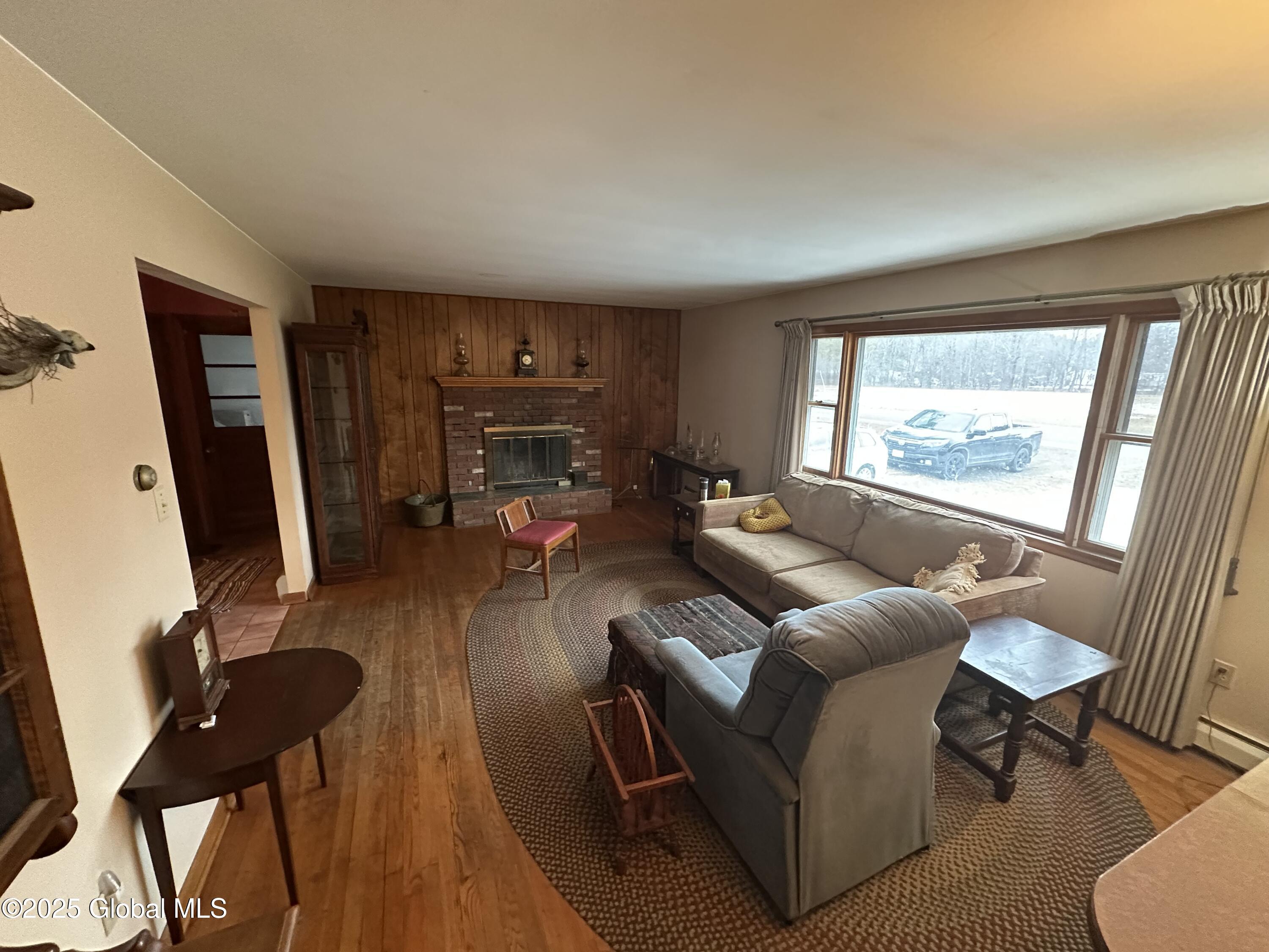 4283 County Rte 9 New Lebanon, NY 12060 - Photo 6 of 32 Gary living room