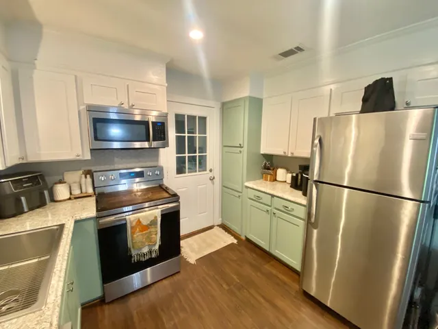 $165,000 | 685 West Forth Street, Groveton, TX 75845