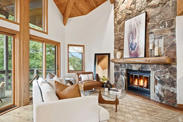 $2,695,000 | 5925 Royal Street, Unit 8, Park City, UT 84060