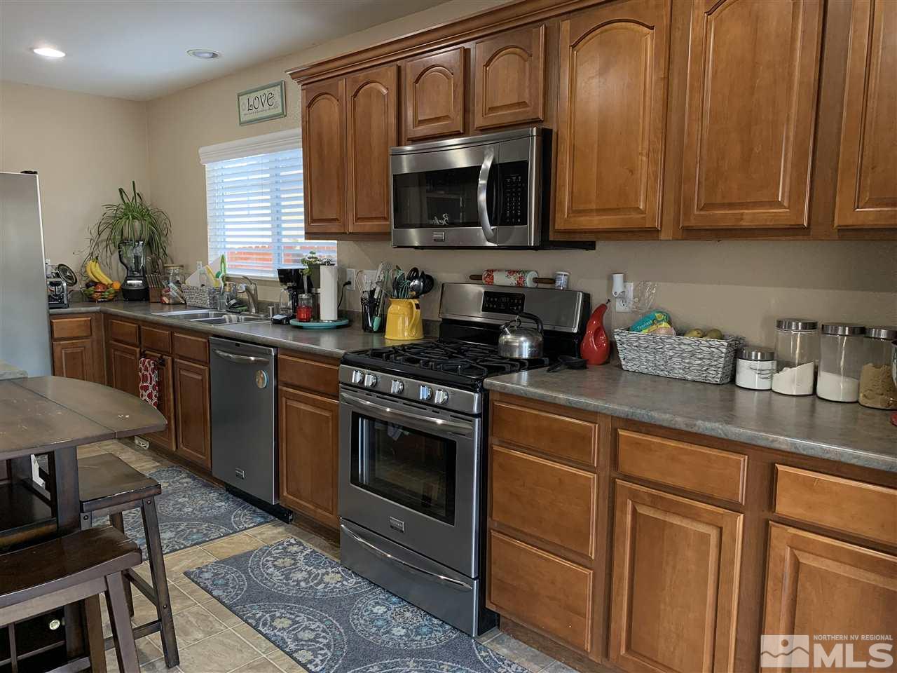 7845 Welsh Drive Reno, NV 89506 - Photo 9 of 20 Photo 9