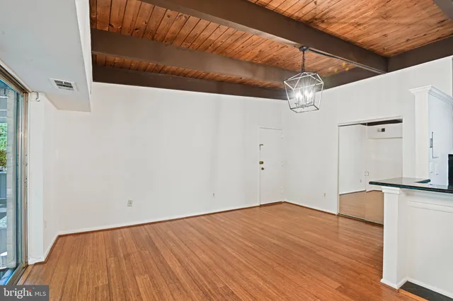 $1,995 | 7857 Enola Street, Unit 208, McLean, VA 22102