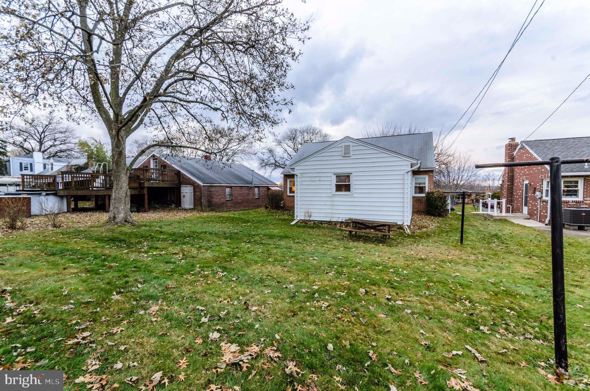 414 Creston Road York, PA 17403 - Photo 23 of 25 Gallery Image 23