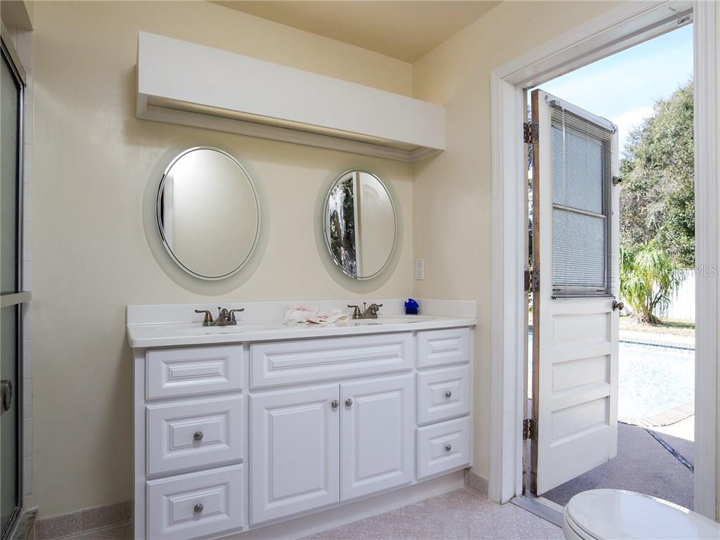 112 Valencia Loop Altamonte Springs, FL 32714 - Photo 18 of 24 Gallery Image 18