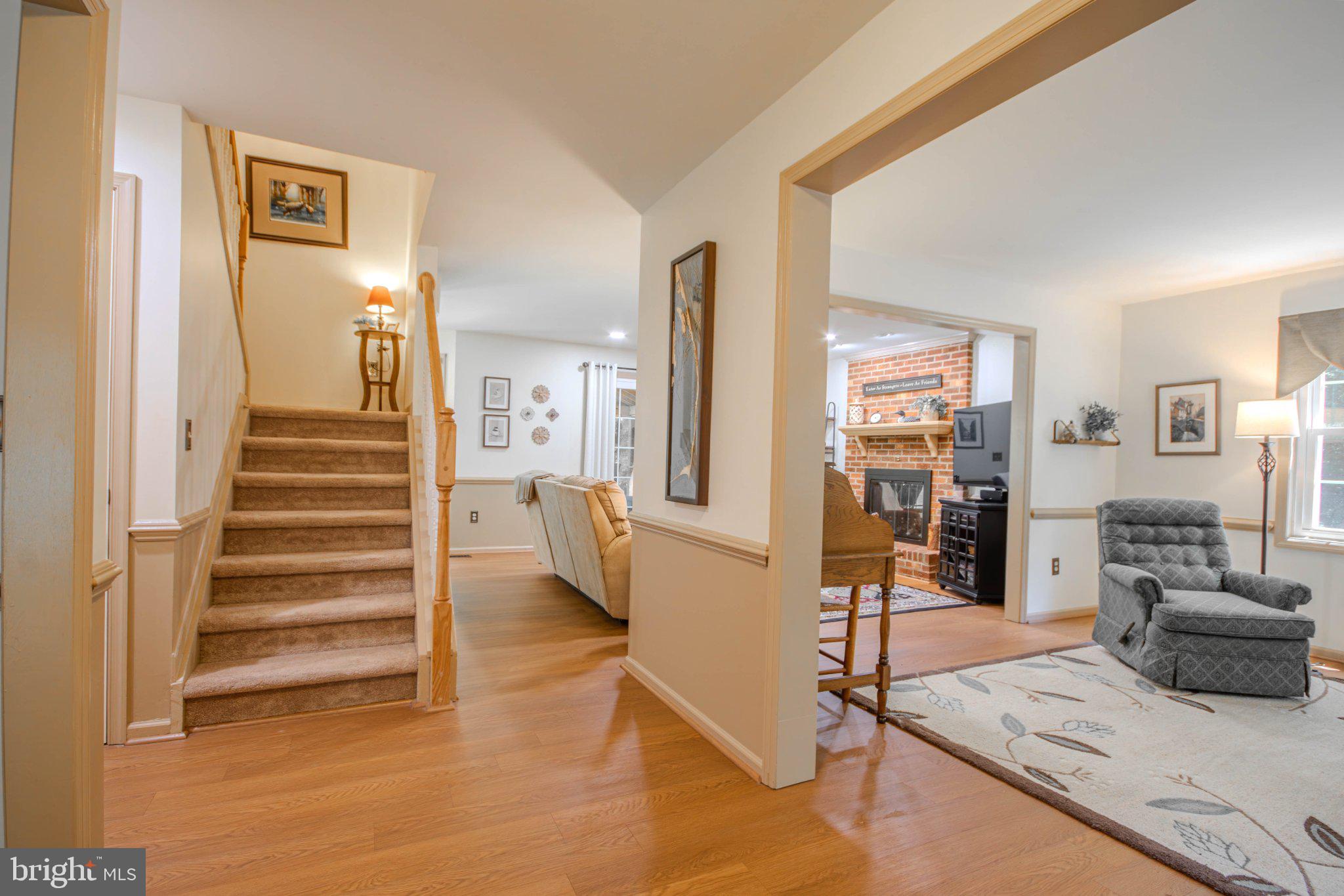 7301 Topaz Court Hebron, MD 21830 - Photo 5 of 47 Inviting entryway with warm charm.
