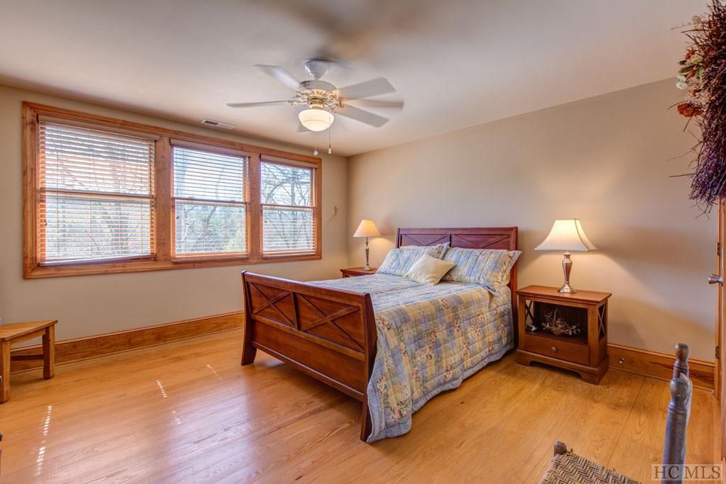 400 View Point Road Highlands, NC 28741 - Photo 29 of 51 Gallery Image 29