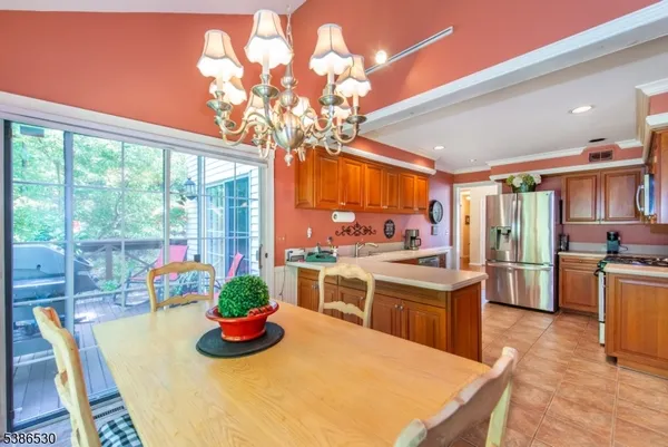 $742,000 | 8 Tomahawk Drive, Wayne, NJ 07470