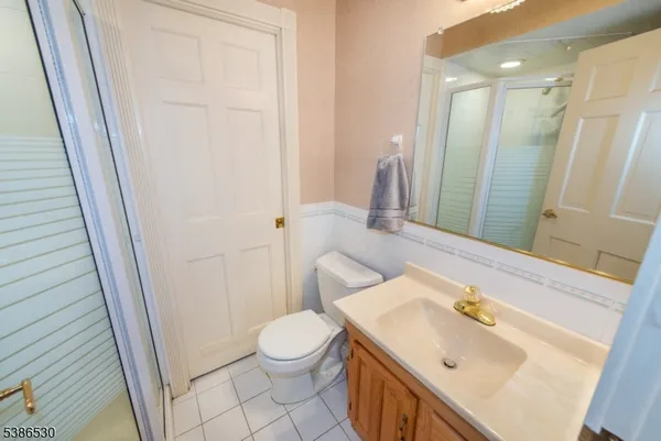 $742,000 | 8 Tomahawk Drive, Wayne, NJ 07470