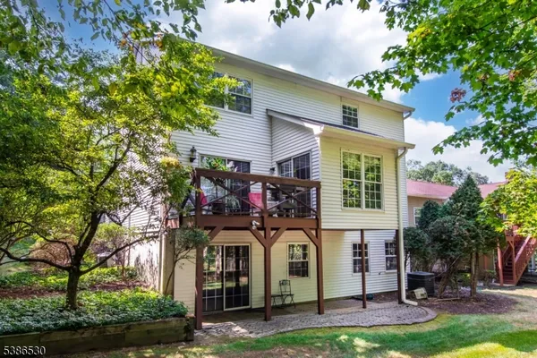 $742,000 | 8 Tomahawk Drive, Wayne, NJ 07470