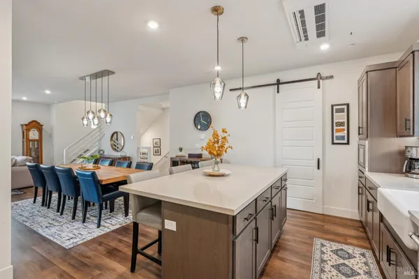 a view of a kitchen area