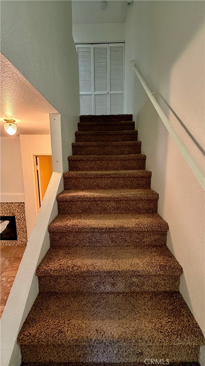 25152 Steinbeck Avenue Stevenson Ranch, CA 91381 - Photo 15 of 31