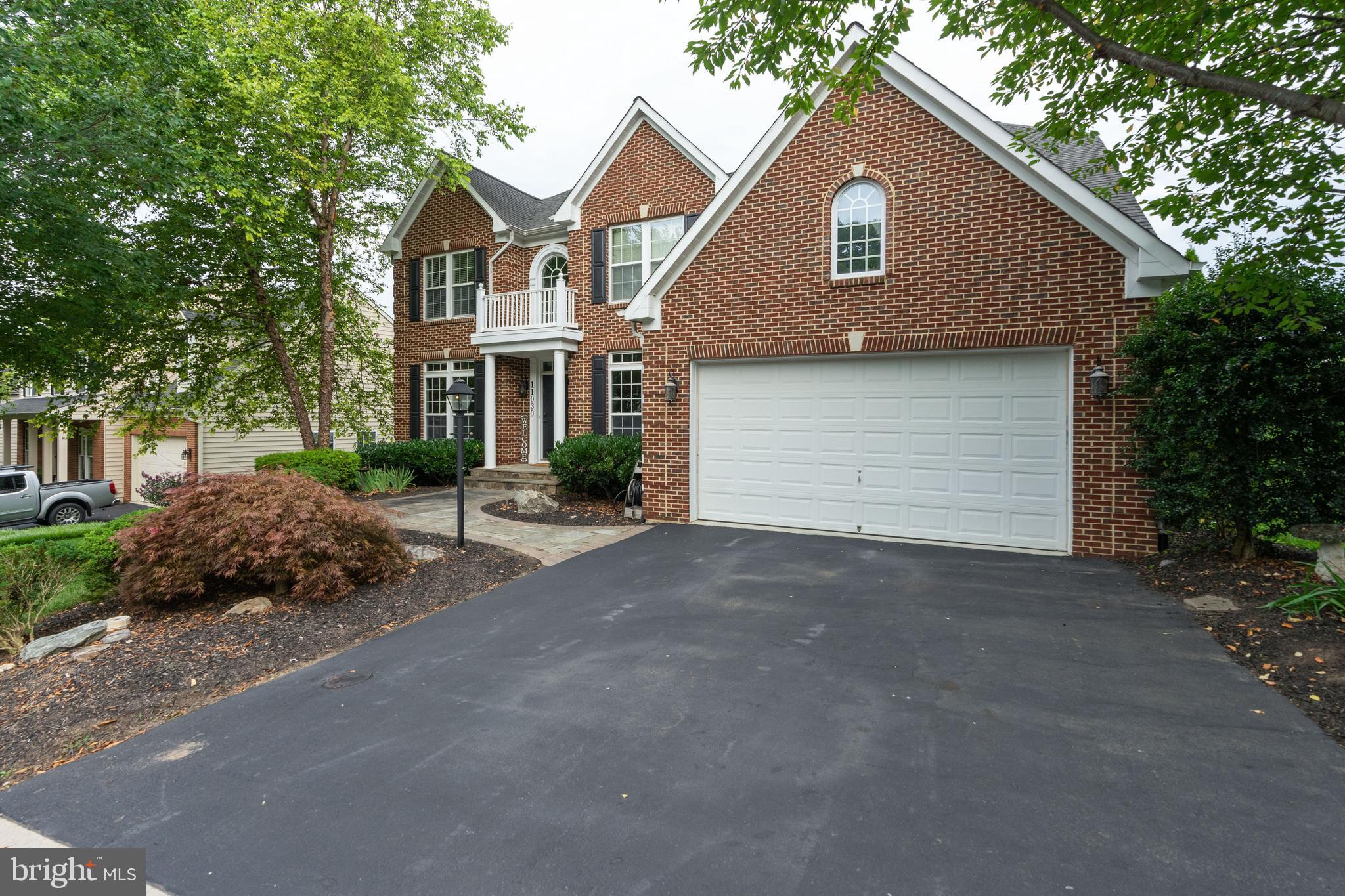 11030 Country Club Road New Market, MD 21774 - Photo 2 of 63 Large 2 car garage
