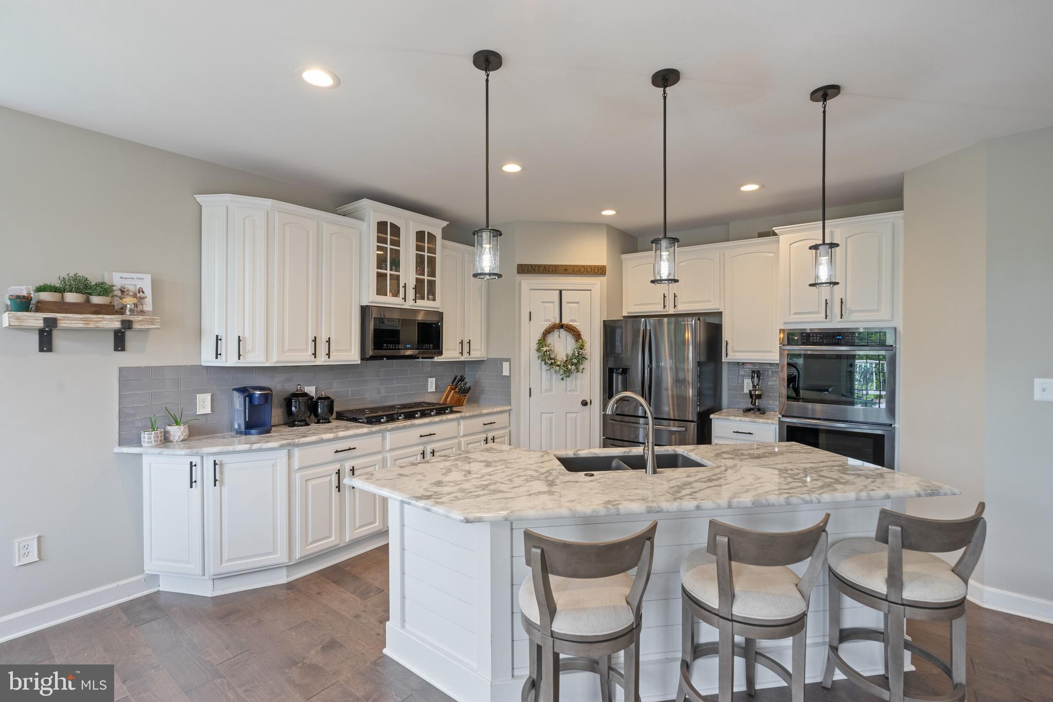 11030 Country Club Road New Market, MD 21774 - Photo 12 of 63 Gorgeous kitchen!