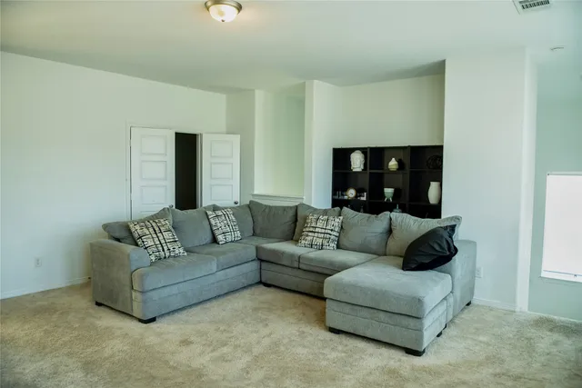 $3,950 | 5307 Streamside Trail, Fulshear, TX 77441