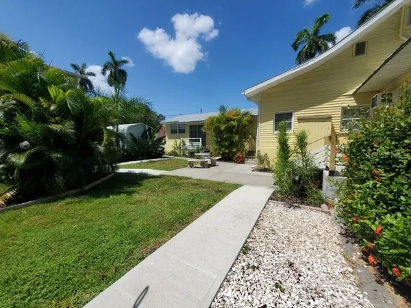 $1,275 | 461 West Marion Avenue, Unit B, Punta Gorda, FL 33950