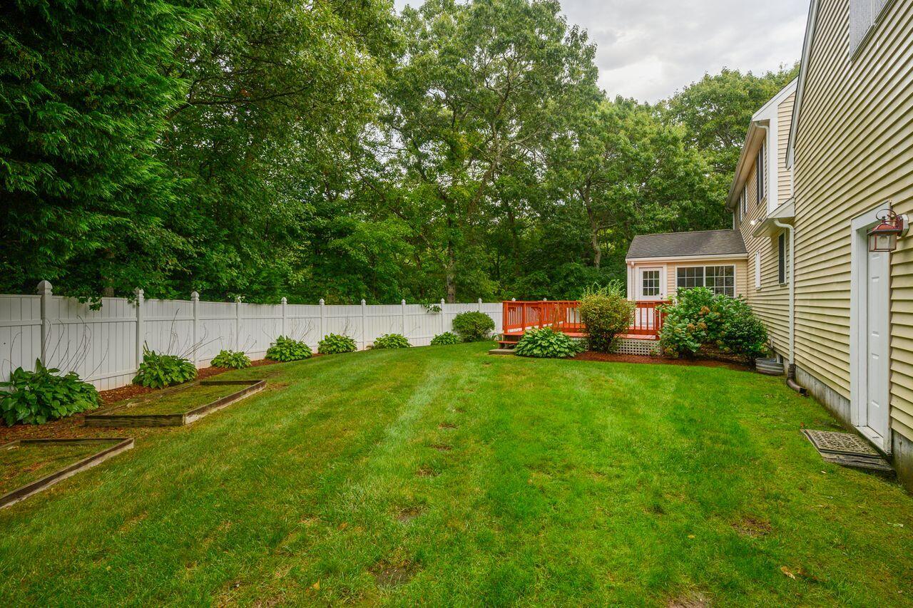 8 Harlow Farm Road Sagamore Beach, MA 02562 - Photo 11 of 39 DSC_7841