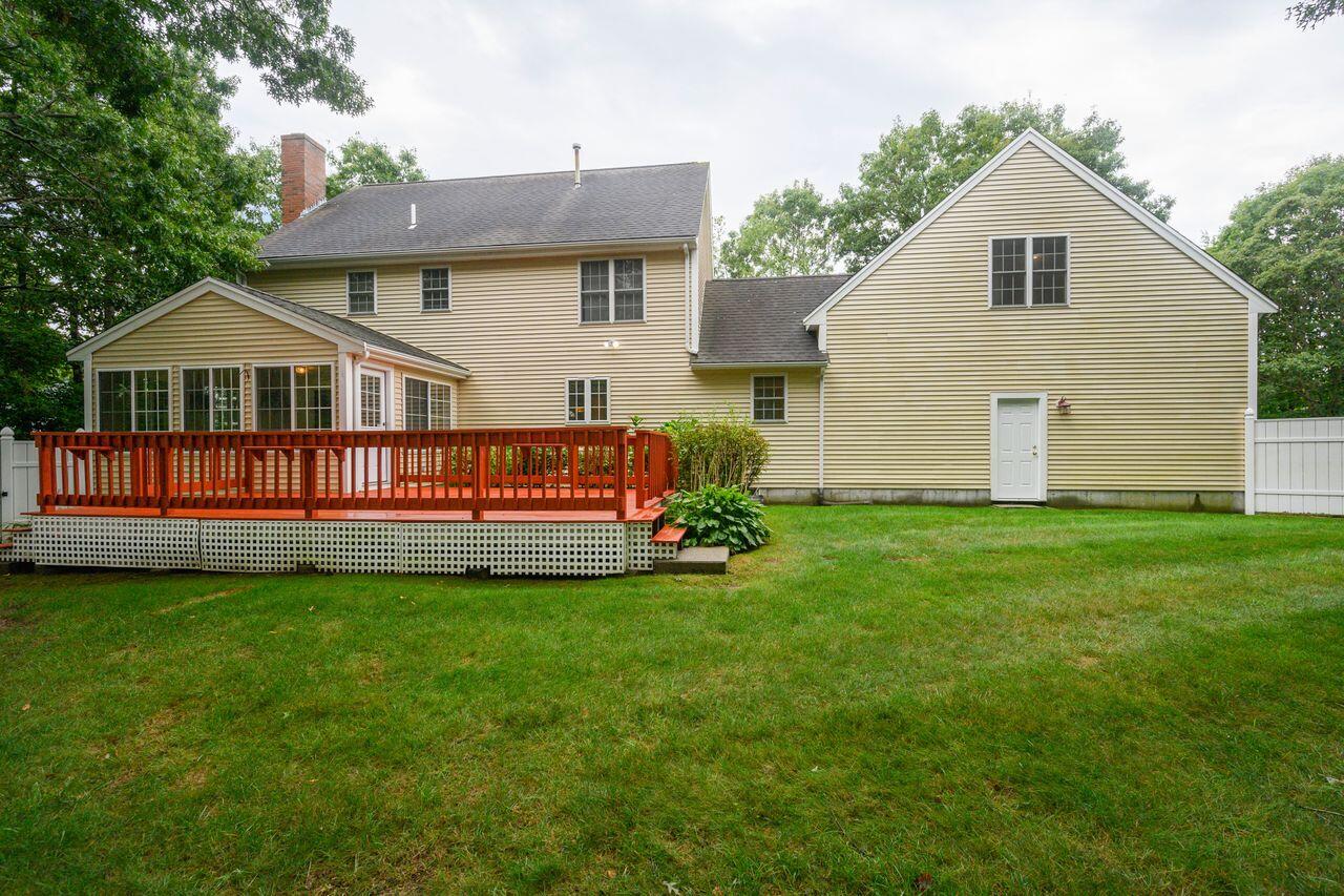 8 Harlow Farm Road Sagamore Beach, MA 02562 - Photo 12 of 39 DSC_7846