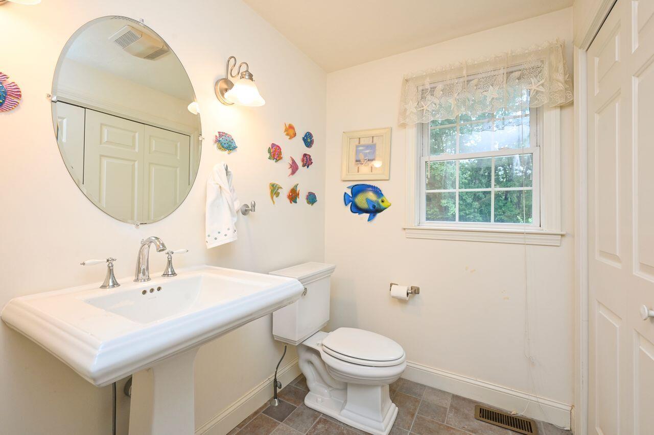 8 Harlow Farm Road Sagamore Beach, MA 02562 - Photo 28 of 39 DSC_7809