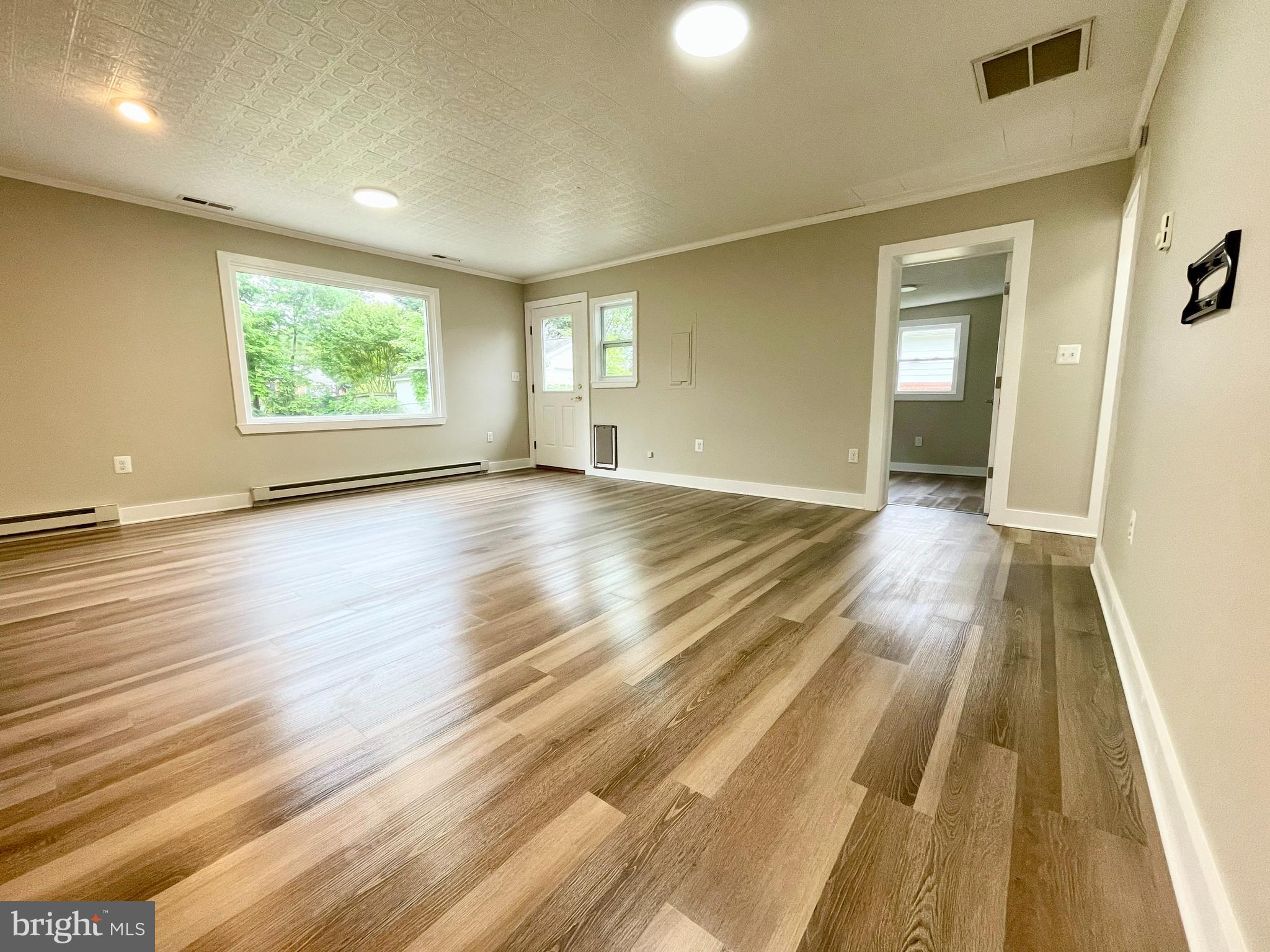 514 Military Road Frederick, MD 21702 - Photo 13 of 24 family room