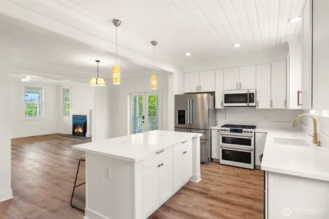 $1,480,000 | 81 Fireside Lane, Pacific Beach, WA 98571