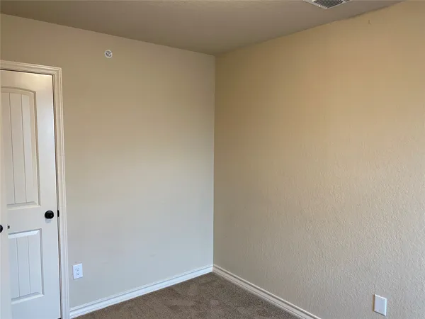 a view of room with shower