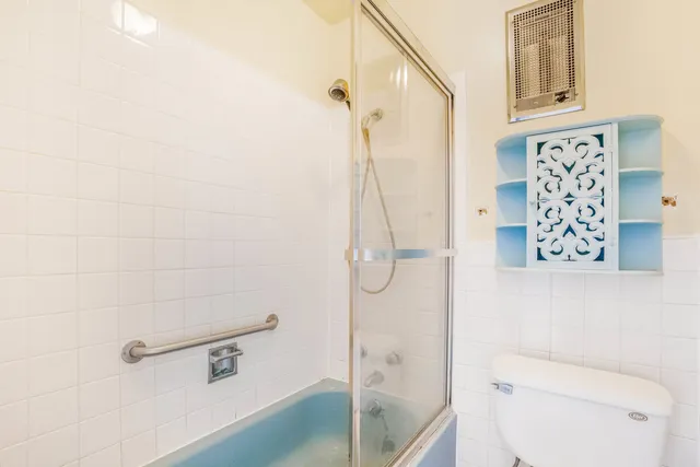 $270,000 | 6147 North Sheridan Road, Unit 27A, Chicago, IL 60660