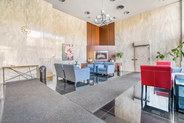 $270,000 | 6147 North Sheridan Road, Unit 27A, Chicago, IL 60660