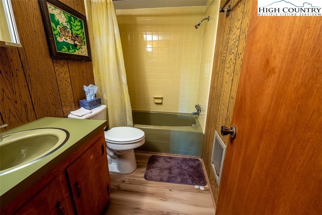 634 Country Club Road Glade Valley, NC 28627 - Photo 15 of 16 Gallery Image 15