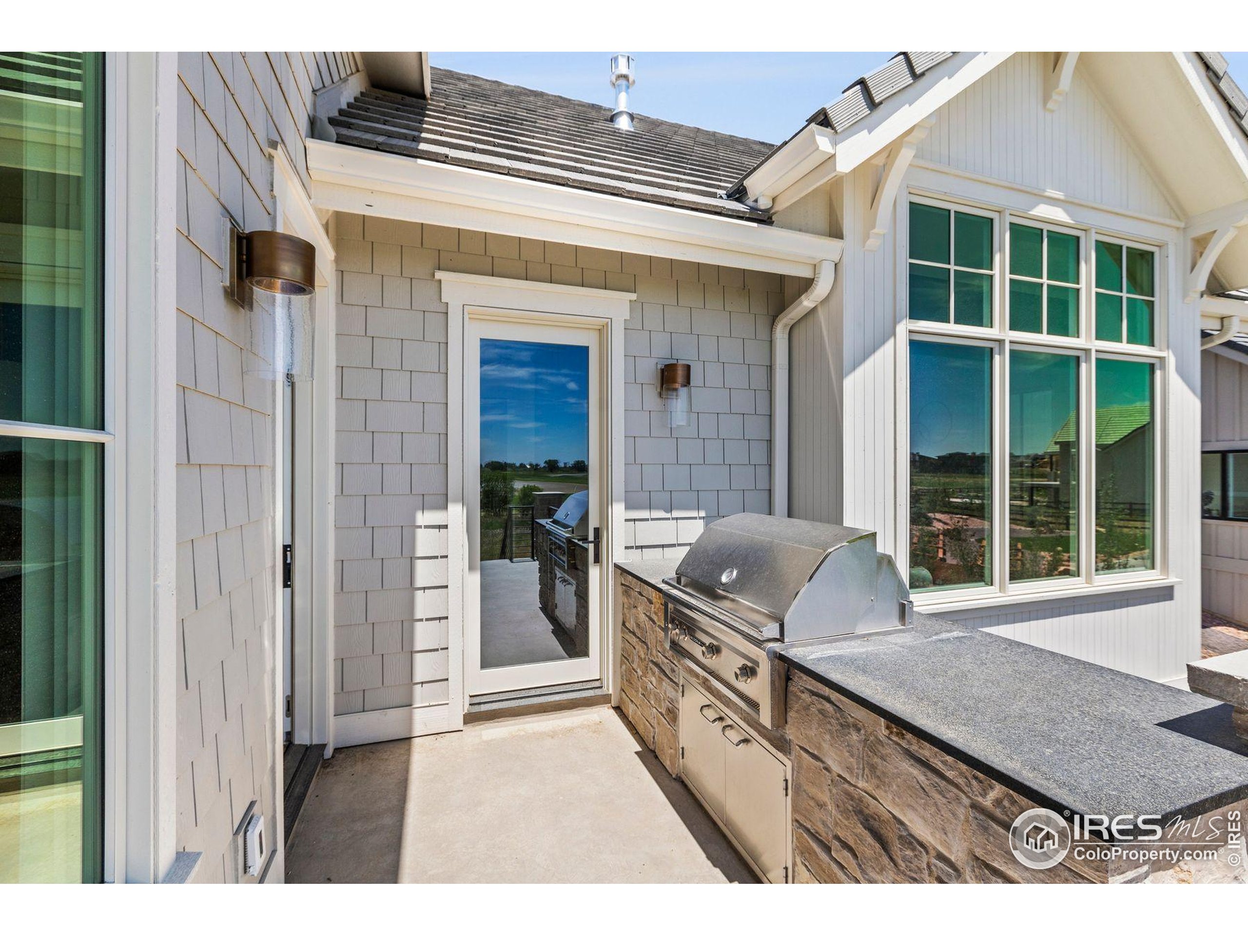 2568 Southwind Road Berthoud, CO 80513 - Photo 15 of 40