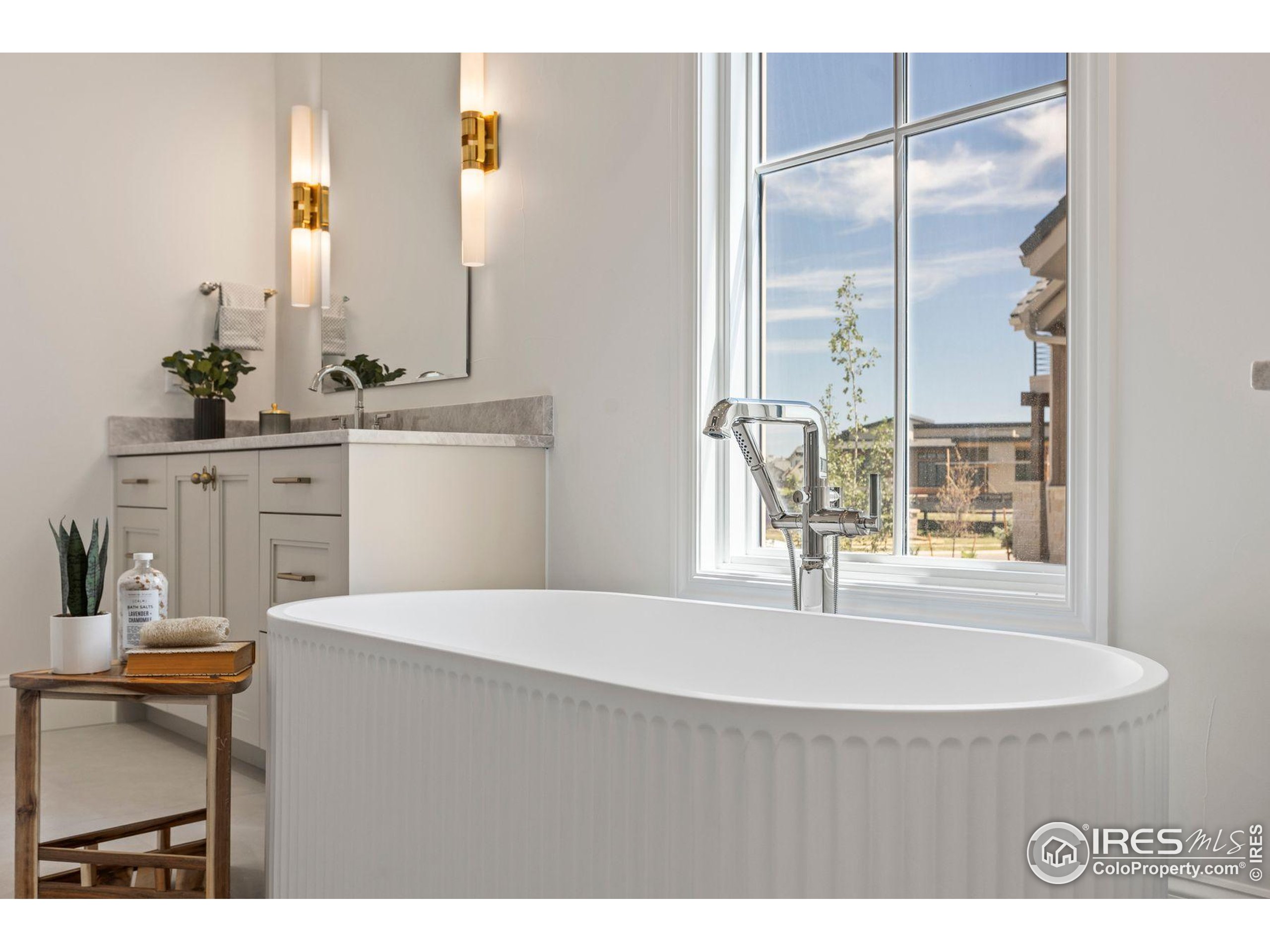 2568 Southwind Road Berthoud, CO 80513 - Photo 20 of 40