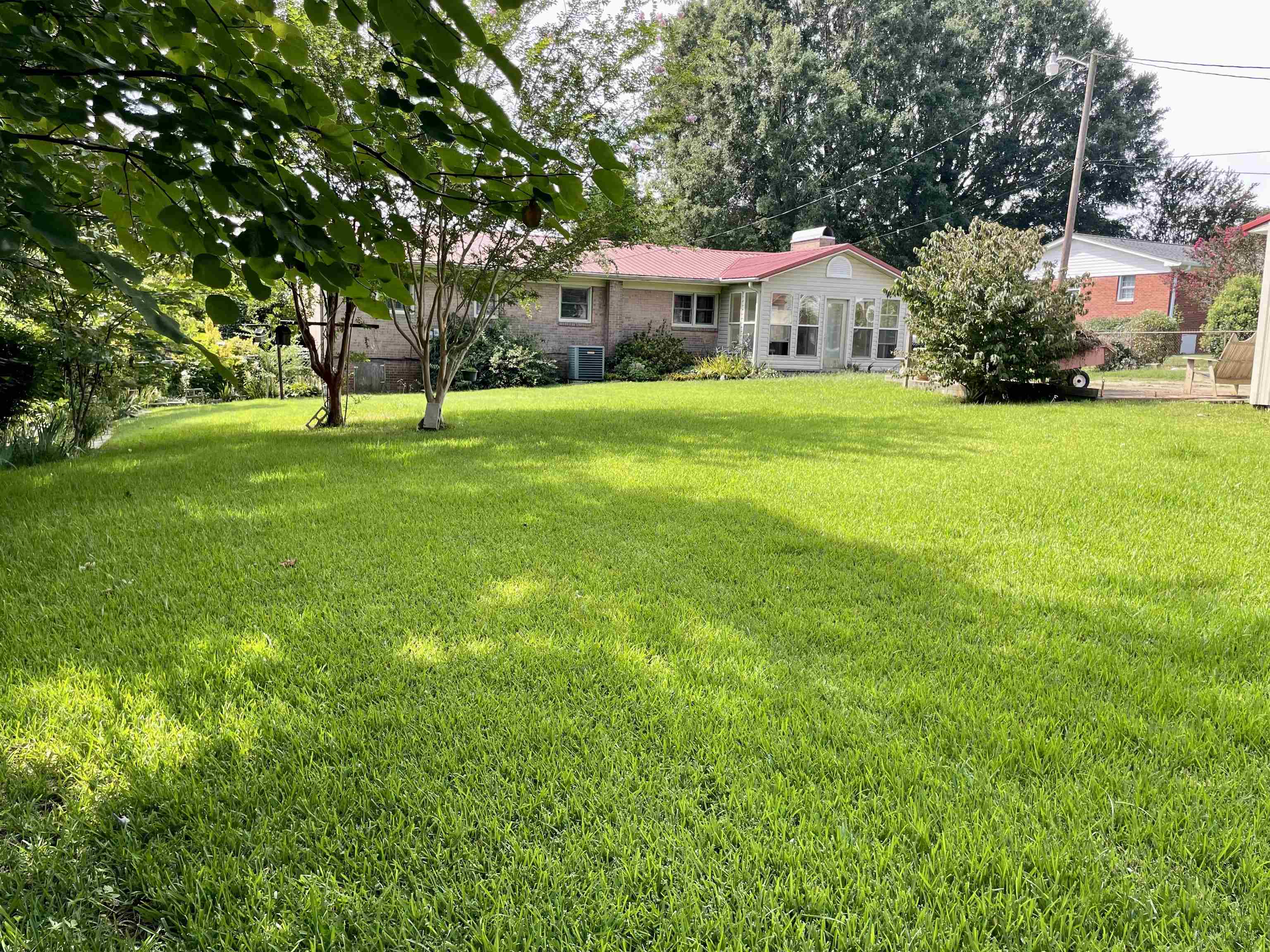 322 Thompson Road Chesnee, SC 29323 - Photo 3 of 32 Gallery Image 3