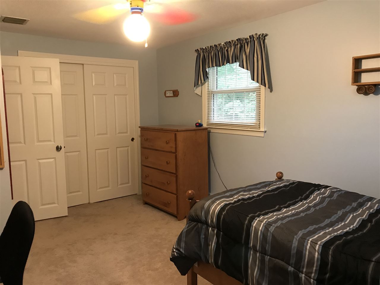 13 Coleridge Road Nashua, NH 03062 - Photo 12 of 17 Gallery Image 12
