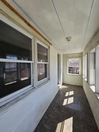 $1,700 | 21 Chapel Street, Unit 2, Springfield, MA 01109