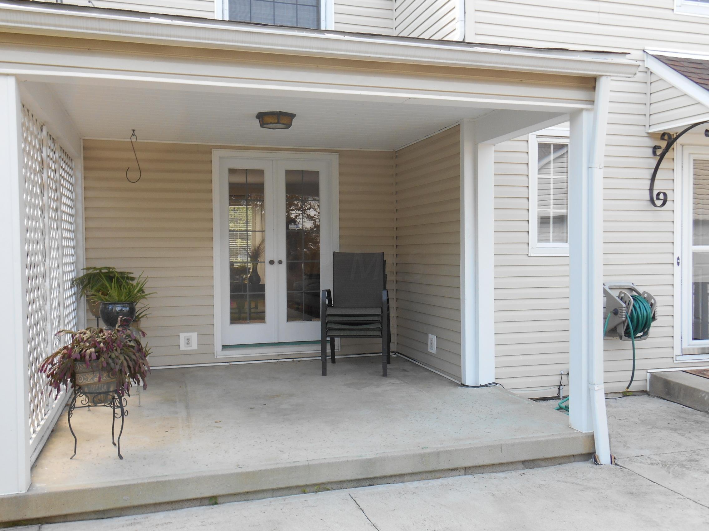 2692 York Road Columbus, OH 43221 - Photo 17 of 26