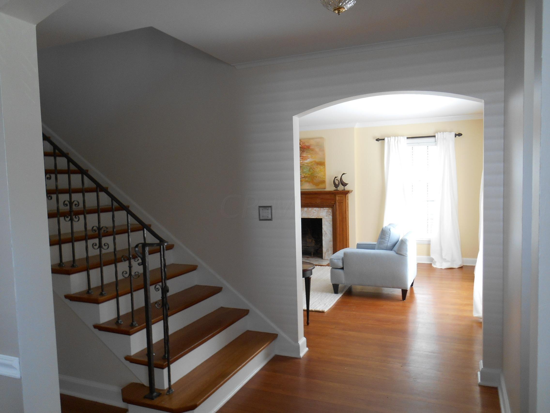 2692 York Road Columbus, OH 43221 - Photo 20 of 26