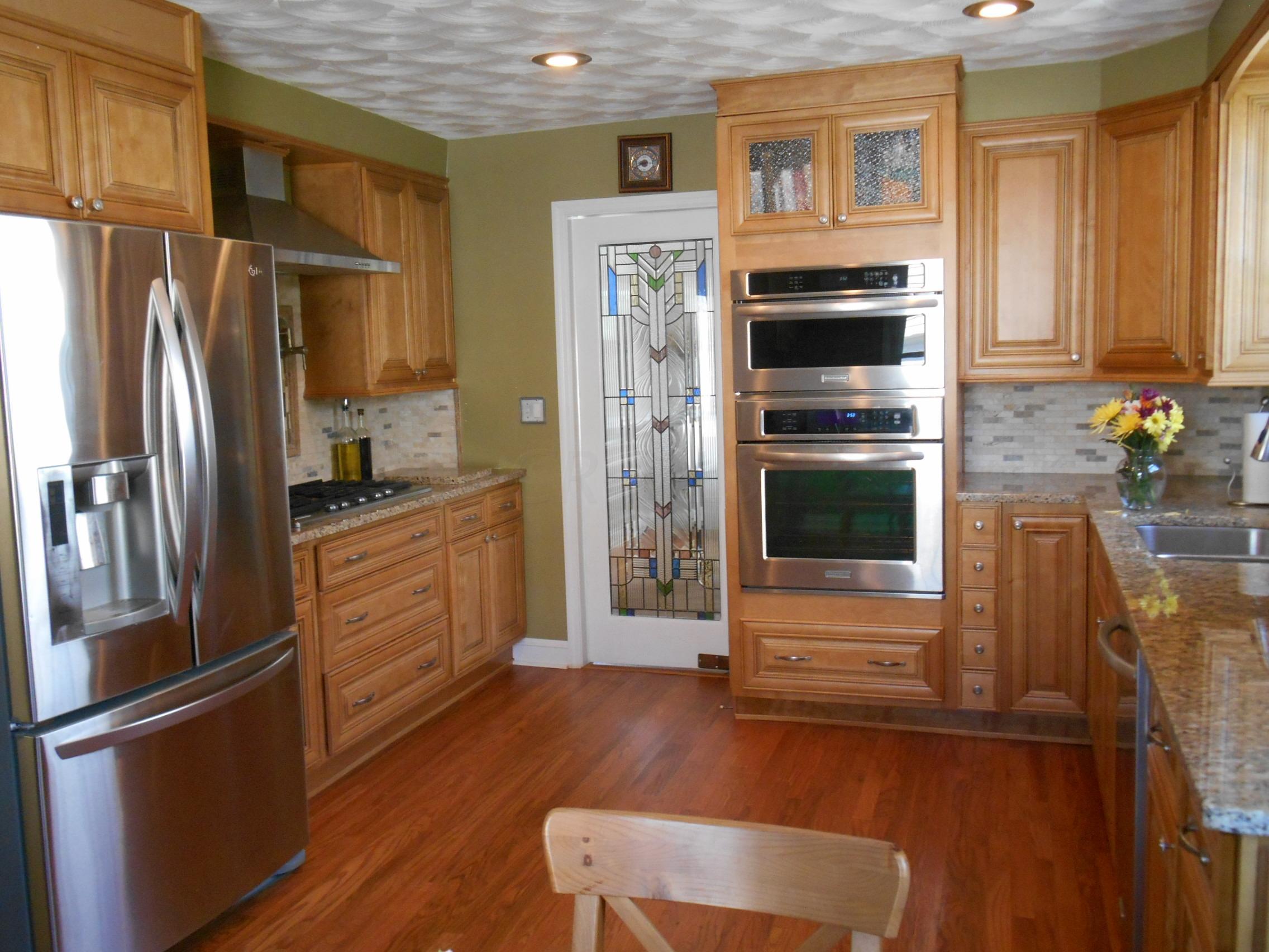 2692 York Road Columbus, OH 43221 - Photo 24 of 26