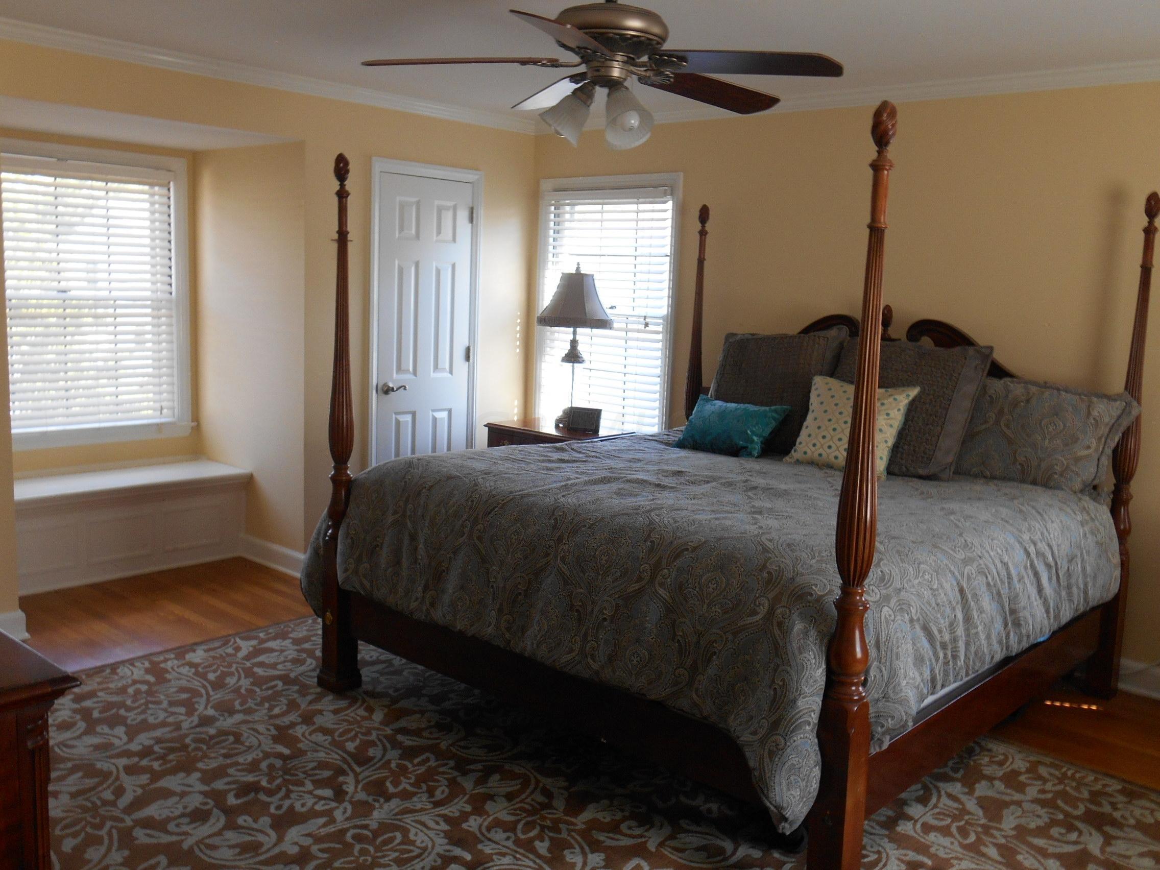 2692 York Road Columbus, OH 43221 - Photo 10 of 26