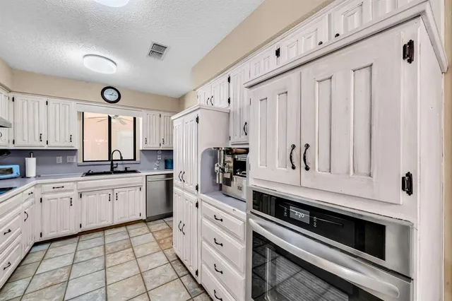 $599,990 | 4610 County Road 862, McKinney, TX 75071