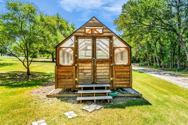 $599,990 | 4610 County Road 862, McKinney, TX 75071