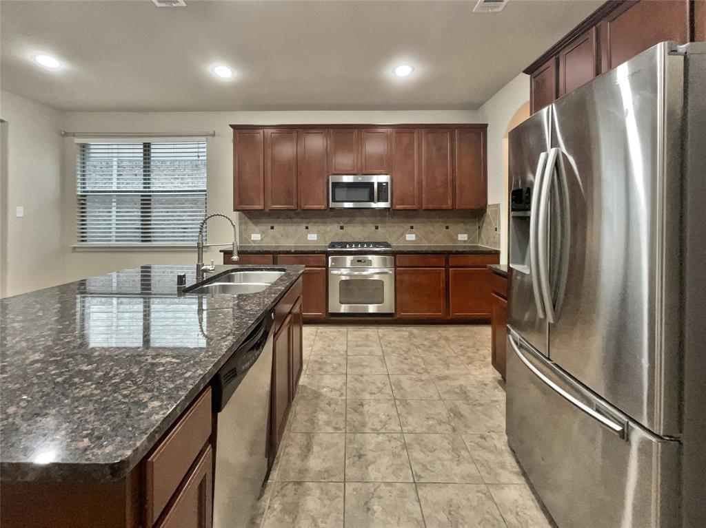 716 Setting Sun Trail McKinney, TX 75069 - Photo 6 of 23