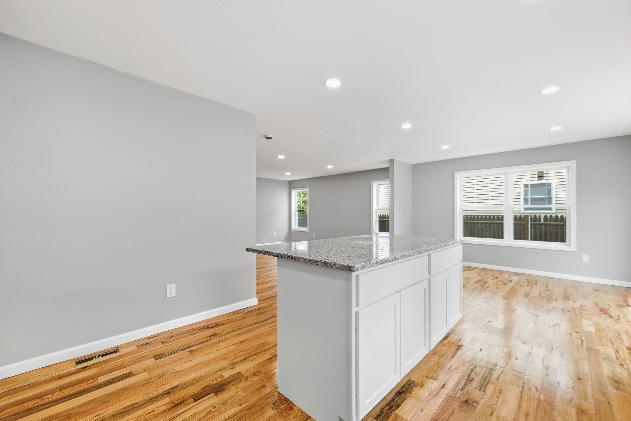 193 Hancock Street Springfield, MA 01109 - Photo 17 of 33 Gallery Image 17