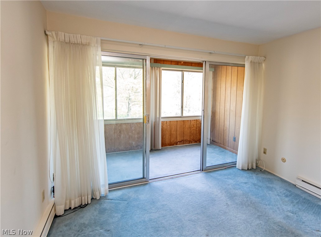 3064 Kent Road, Unit 309A Stow, OH 44224 - Photo 12 of 27 Sliding doors to sunroom