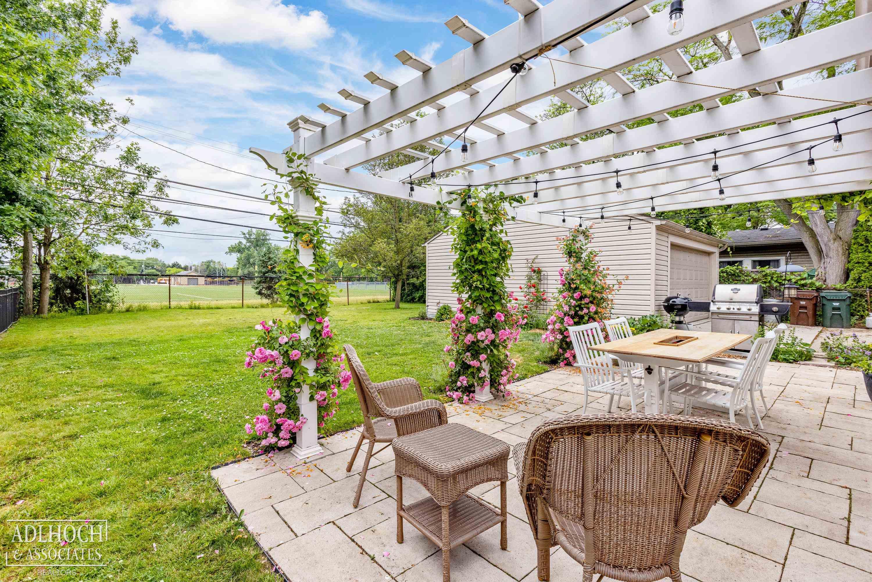 1201 Torrey Road Grosse Pointe, MI 48236 - Photo 27 of 29 50113835-29.JPG