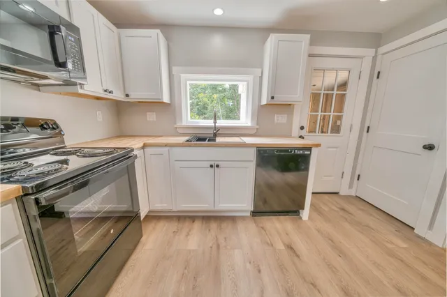 $299,000 | 39 High Street, Freedom, ME 04941