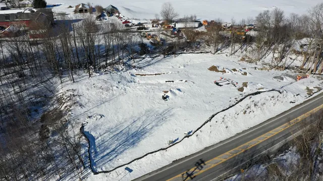 a picture of city view